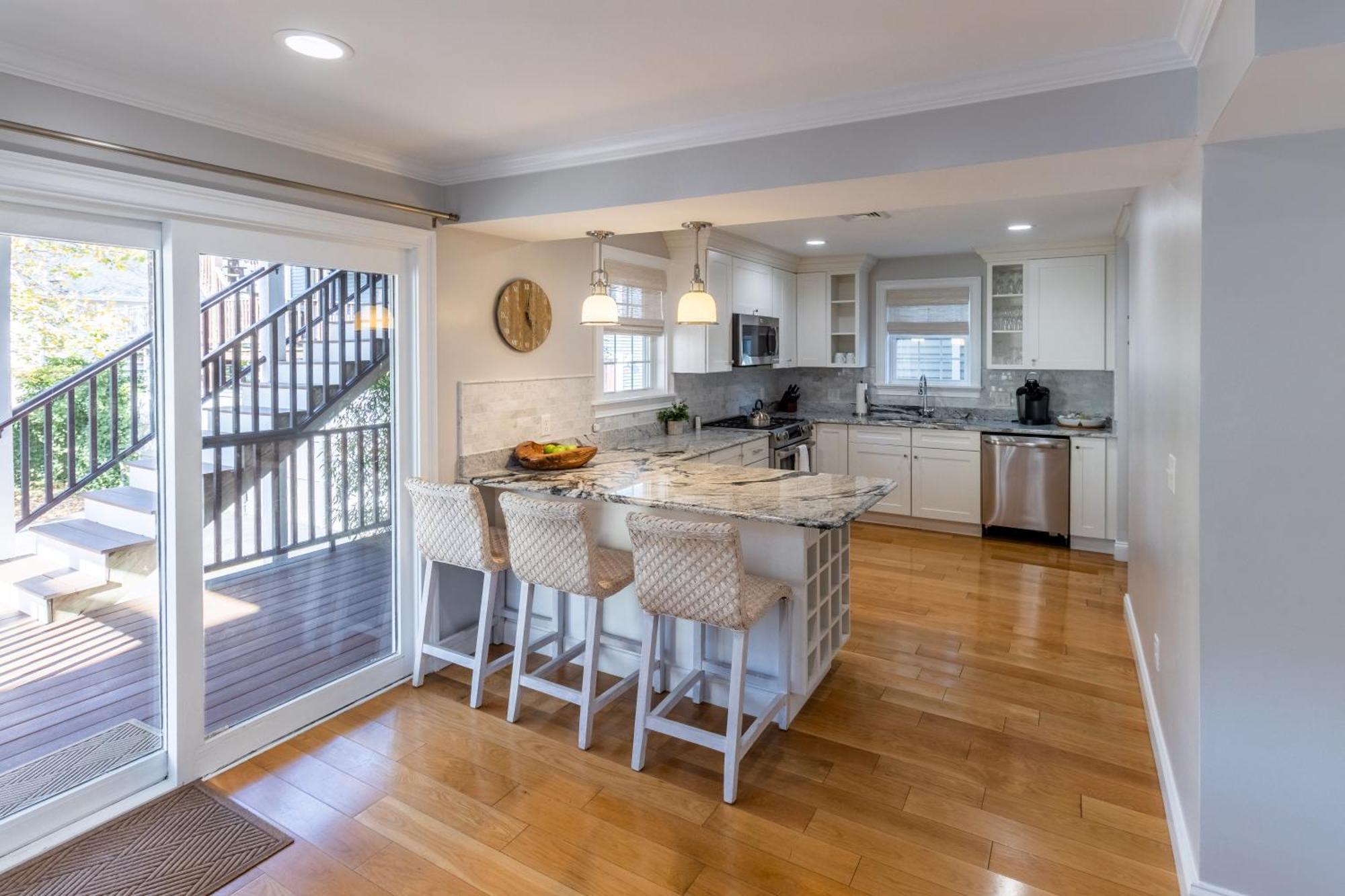 Апартаменты The Newport Lofts - 617 Thames Street Экстерьер фото